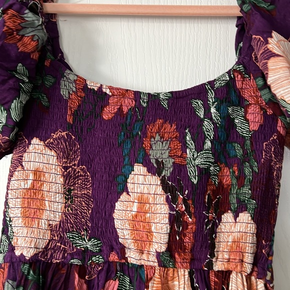 Maxi dress with sweetheart neckline - Picture 7 of 9